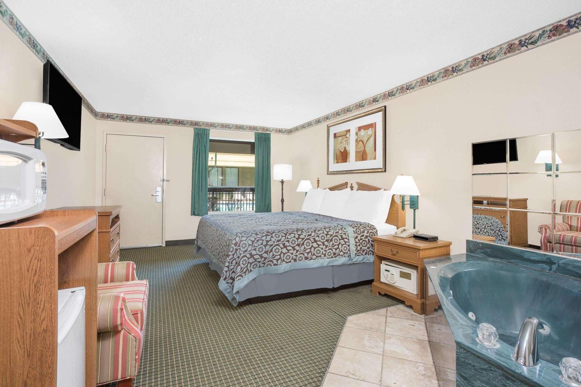 Days Inn By Wyndham Attalla Esterno foto